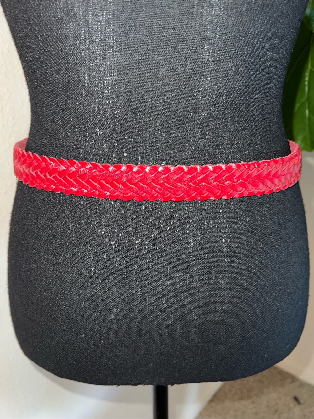 Milor Women’s Vintage Red Weave Leather Adjustable Belt Silver Western Buckle Sm - Picture 5 of 15